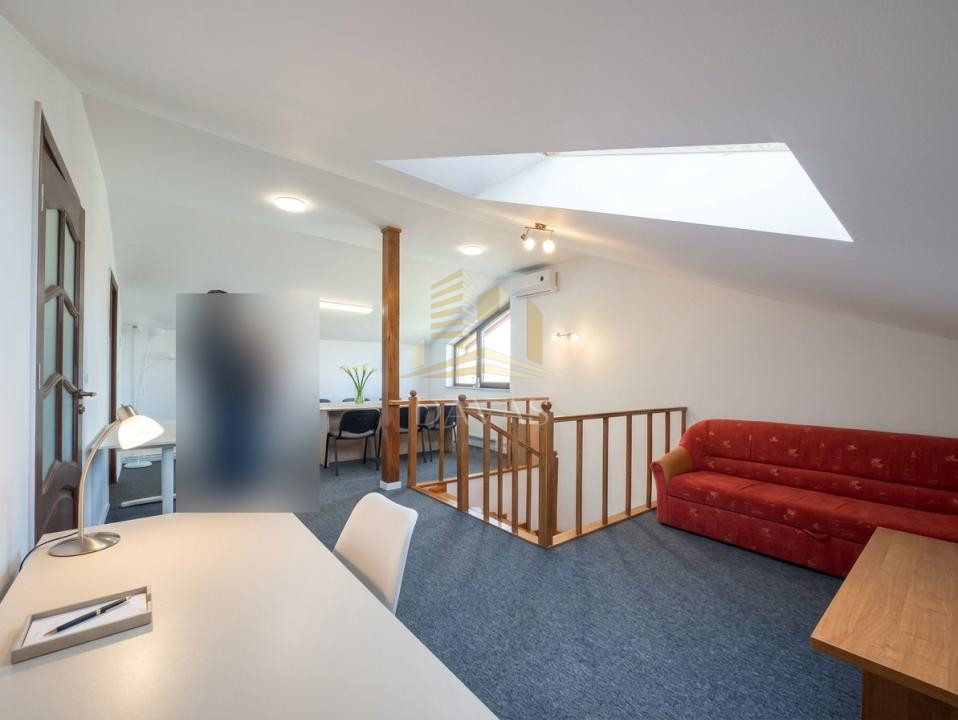 Duplex de vânzare 250mp utili | Teren | 6 camere | Parcare | Dambu Rotund