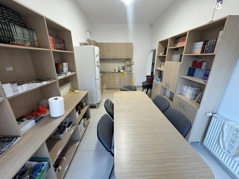 Duplex de vânzare 250mp utili | Teren | 6 camere | Parcare | Dambu Rotund