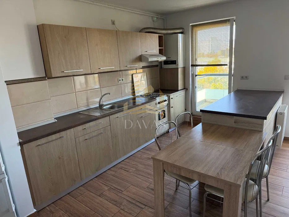 Apartament 3 camere semidecomandat+ parcare| Iulius Mall| Complex West Side Park