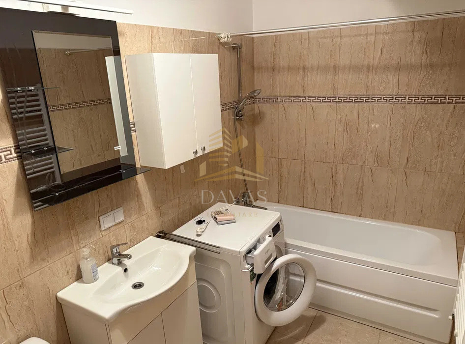 Apartament 3 camere semidecomandat+ parcare| Iulius Mall| Complex West Side Park