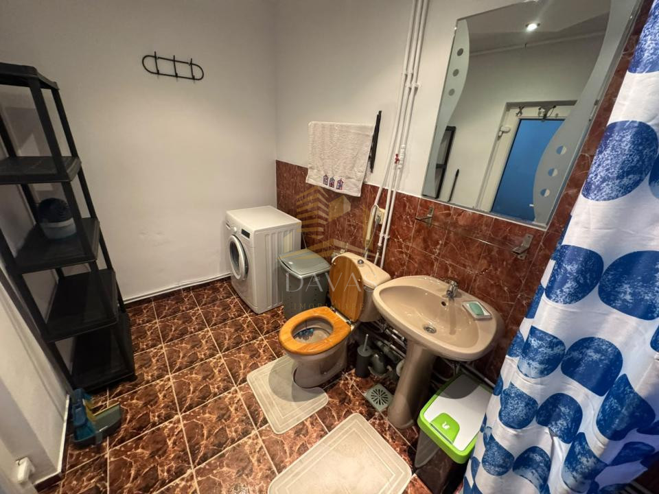 Apartament 2 camere semidecomandat + parcare |Calea Turzii| Zona Zorilor
