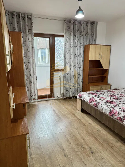 Apartament 4 camere semidecomandat | Aurel Vlaicu | Marasti 