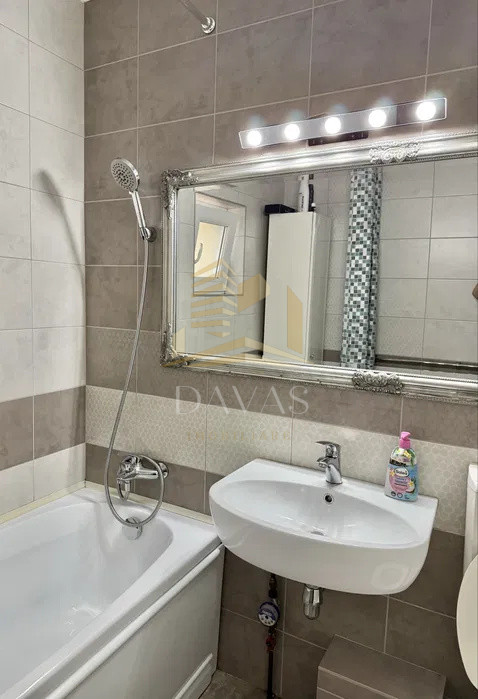 Apartament 4 camere semidecomandat | Aurel Vlaicu | Marasti 