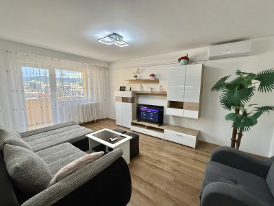 Apartament 4 camere semidecomandat | Aurel Vlaicu | Marasti 