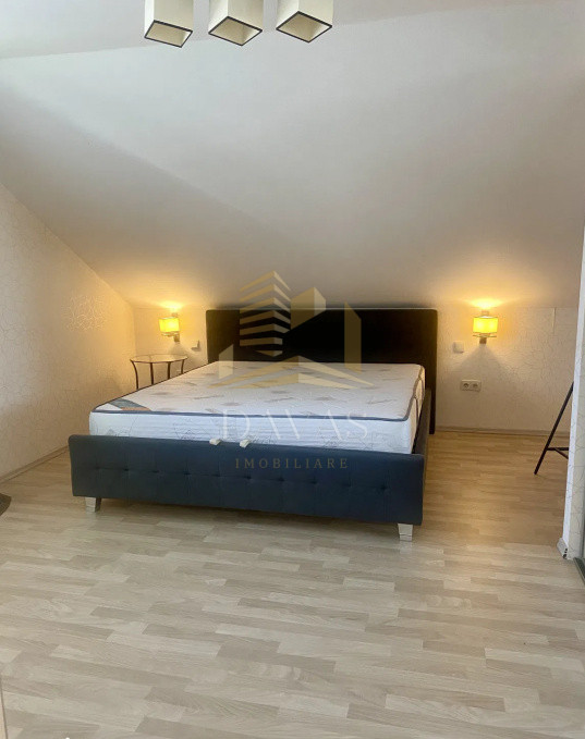 Apartament 3 camere pe 2 nivele semidecomandat+parcare| Europa | 140 mp utili