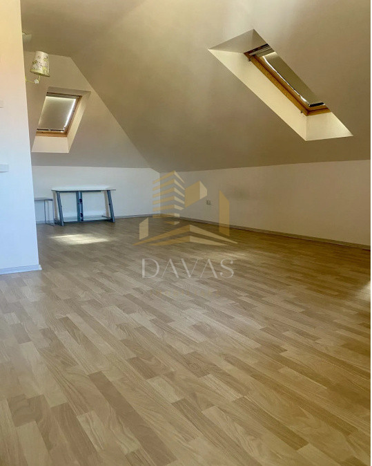 Apartament 3 camere pe 2 nivele semidecomandat+parcare| Europa | 140 mp utili