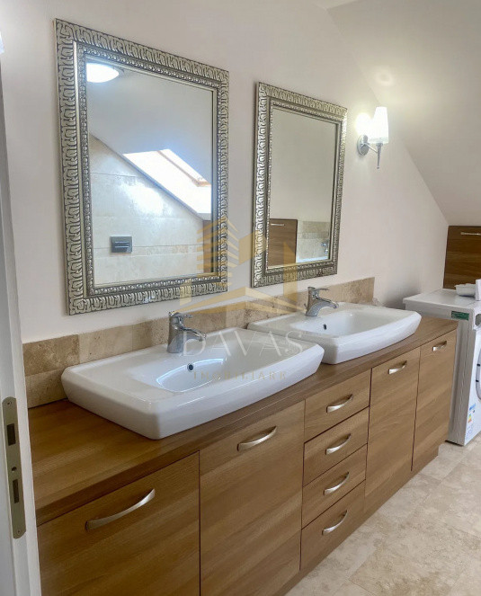 Apartament 3 camere pe 2 nivele semidecomandat+parcare| Europa | 140 mp utili
