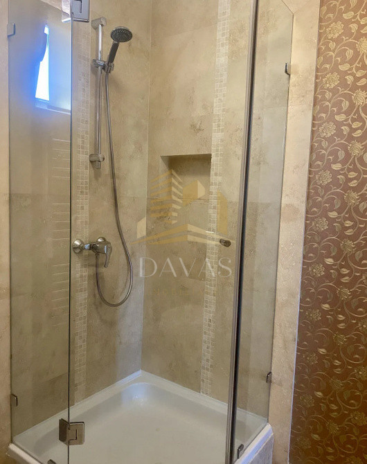 Apartament 3 camere pe 2 nivele semidecomandat+parcare| Europa | 140 mp utili