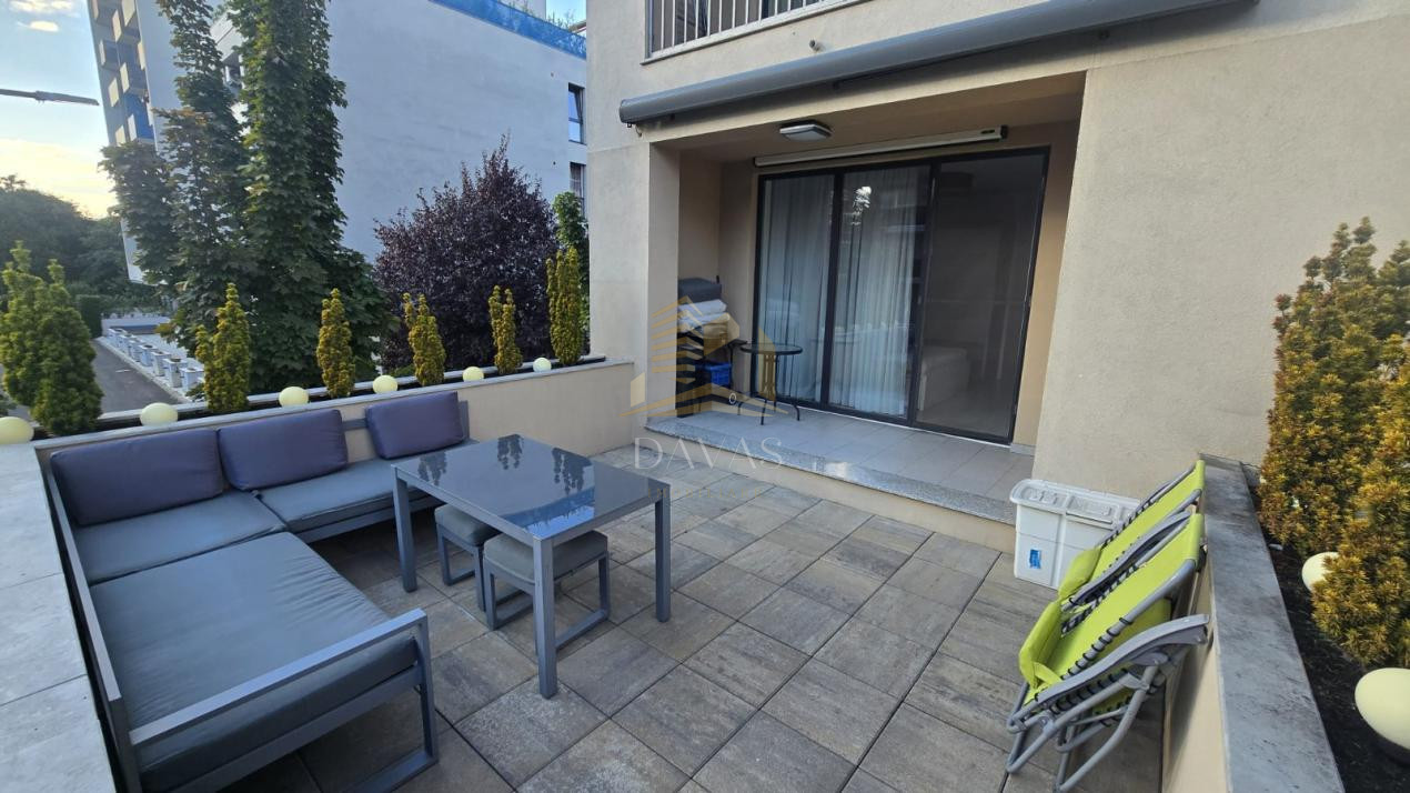 Apartament 3 camere semidecomandat Ultrafinisat |Terasa| Parcare|Andrei Mureșanu