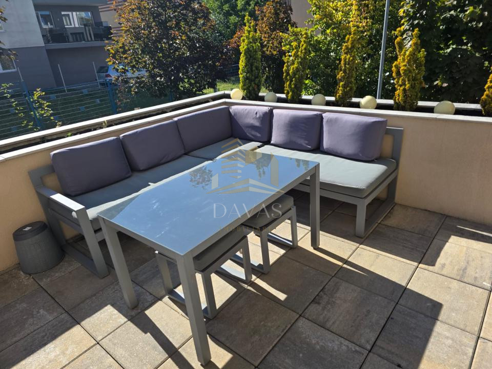 Apartament 3 camere semidecomandat Ultrafinisat |Terasa| Parcare|Andrei Mureșanu