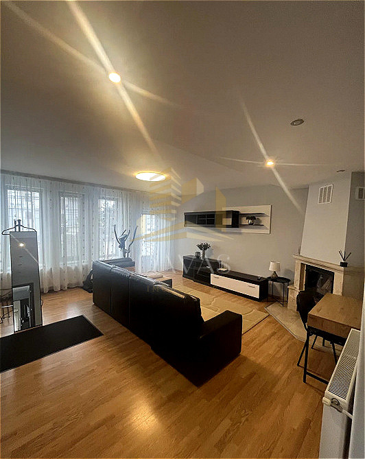 Apartament 3 camere semidecomandat+2 locuri de parcare | Europa | 
