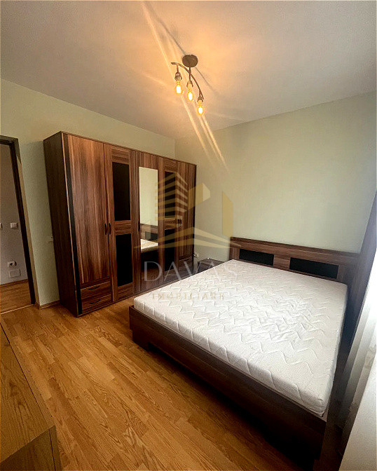 Apartament 3 camere semidecomandat+2 locuri de parcare | Europa | 