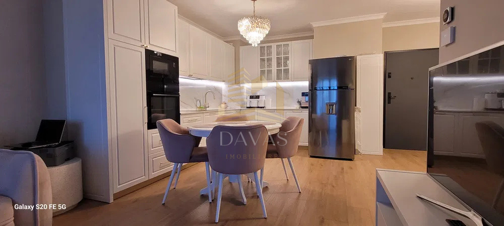 Apartament 3 camere semidecomandat | Ultrafinisat | Parcare |Liberty residence