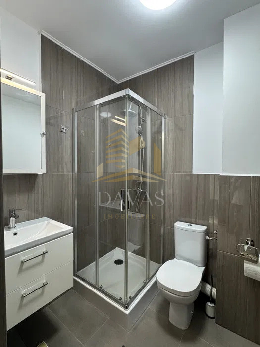 Apartament 3 camere semidecomandat+parcare inclusa | Dambul Rotund | Modern