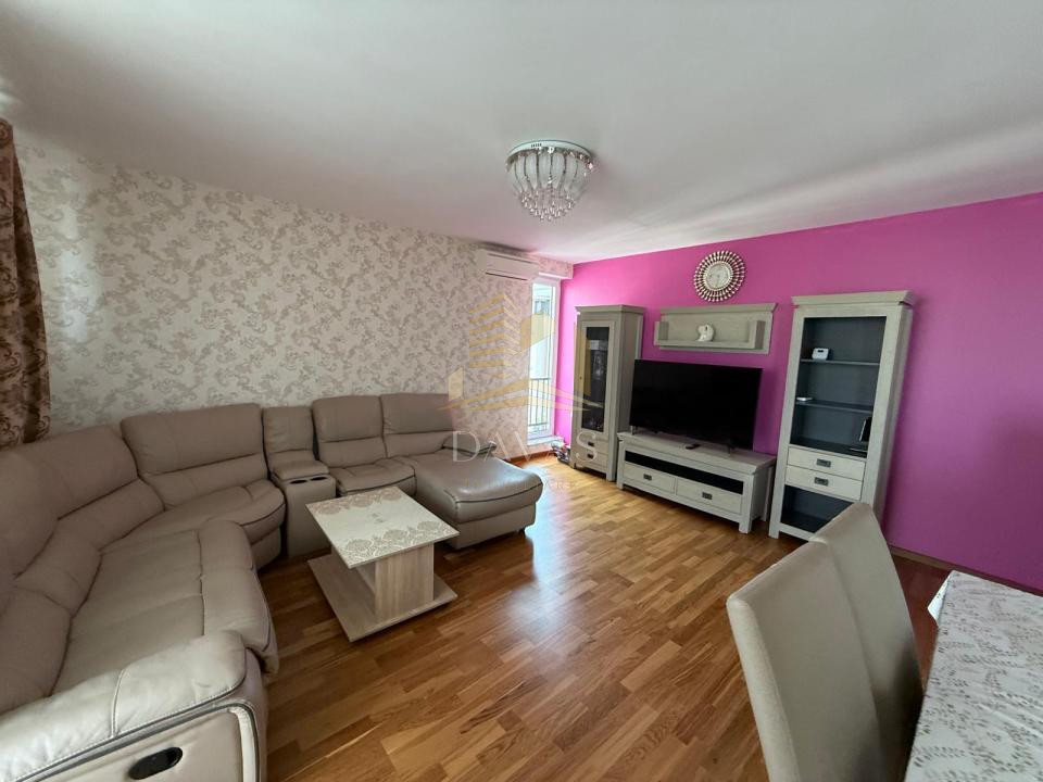Apartament 3 camere semidecomandat+parcare inclusa in pret | Andrei Muresanu