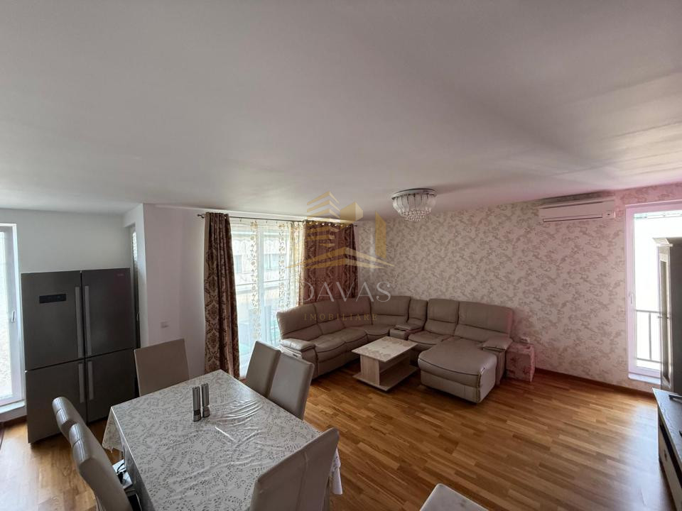 Apartament 3 camere semidecomandat+parcare inclusa in pret | Andrei Muresanu