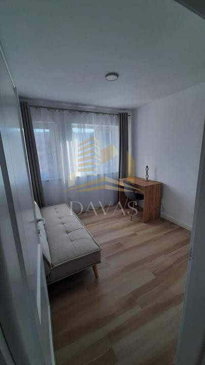 Apartament 4 camere semidecomandat+parcare inclusa in pret | Borhanci | Modern