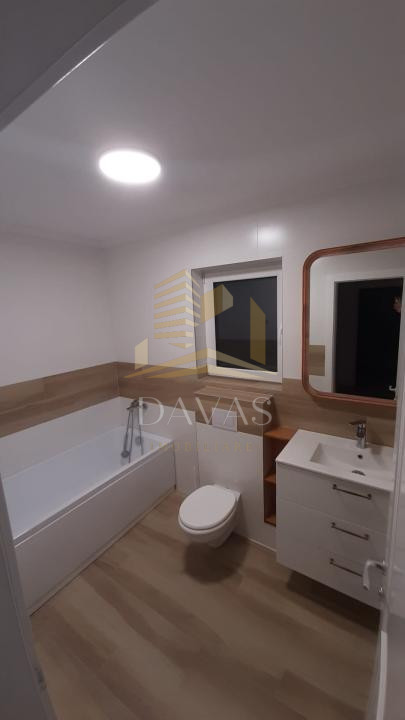 Apartament 4 camere semidecomandat+parcare inclusa in pret | Borhanci | Modern