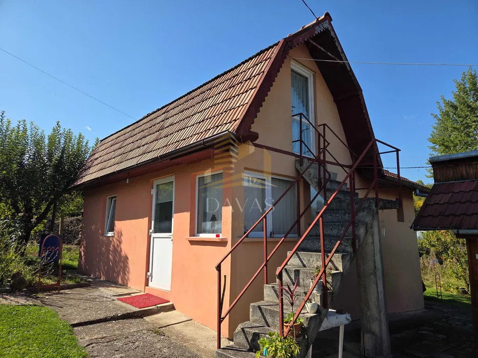 Casa de inchiriat cu 2 camere+Gradina | Buna Ziua |