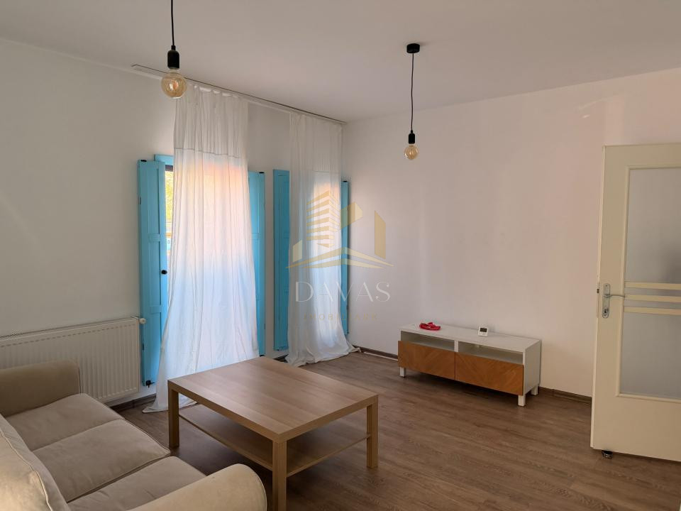 Apartament cu 2 camere decomandate + parcare | Borhanci