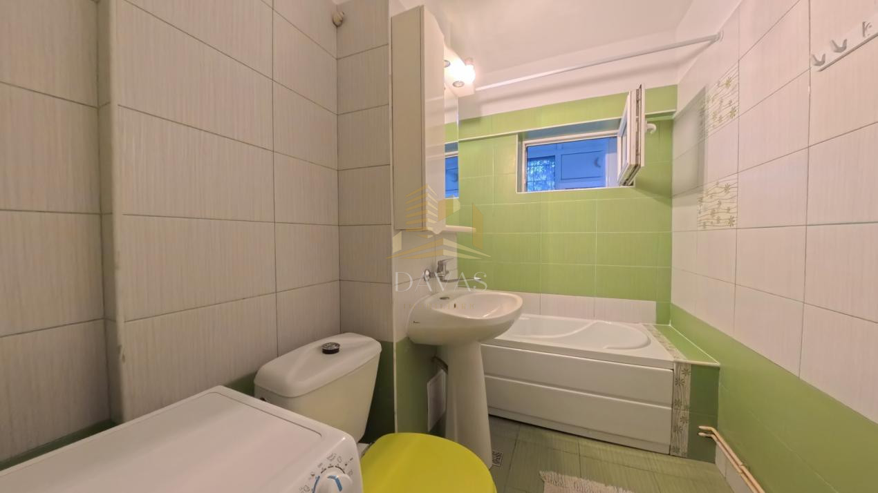 Apartament cu 3 camere decomandat + parcare | Gheorgheni | Titulescu