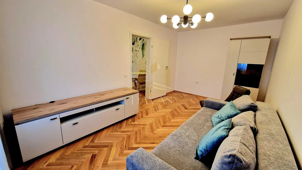 Apartament 2 camere decomandat renovat | Plopilor | PRIMA INCHIRIERE