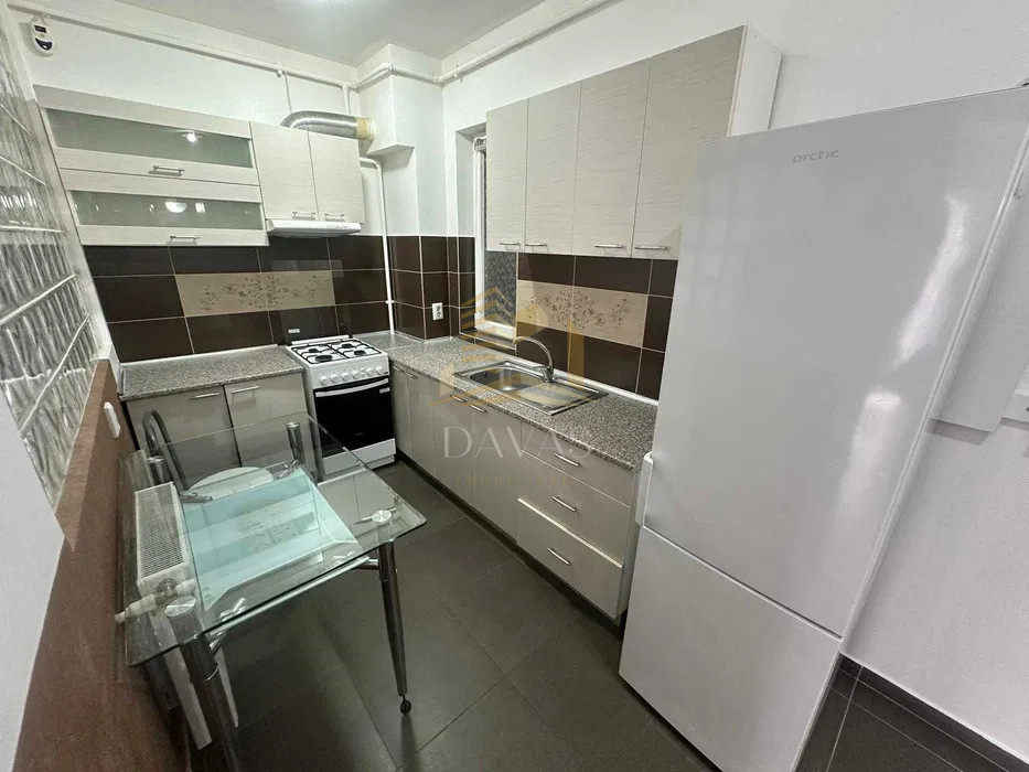Apartament 2 camere decomandate | zona Iris | parcare subterana 