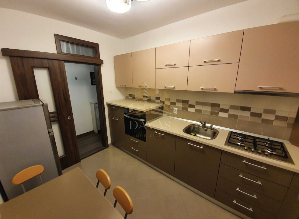 Apartament 2 camere decomandate  de inchiriat | Zona Borhanci | Parcare inclusa