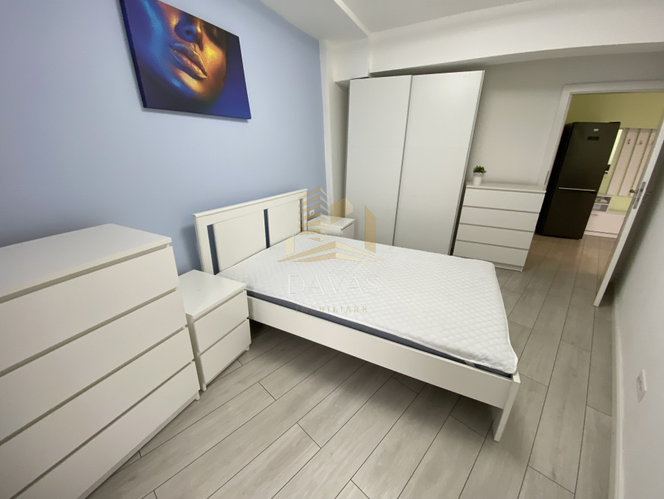 Apartament 2 camere semidecomandat | zona Frunzisului | Parcare subterana