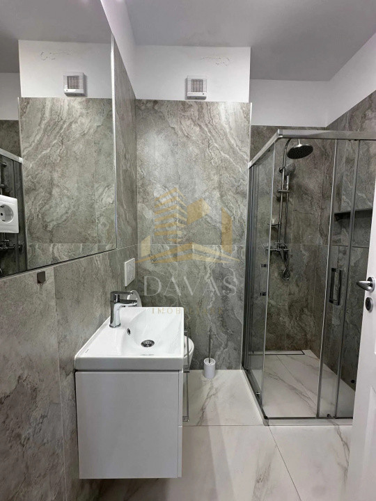 Apartament 3 camere de inchiriat | Buna ziua | Terasa 102 mp 
