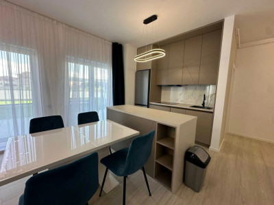 Apartament 3 camere de inchiriat | Buna ziua | Terasa 102 mp 