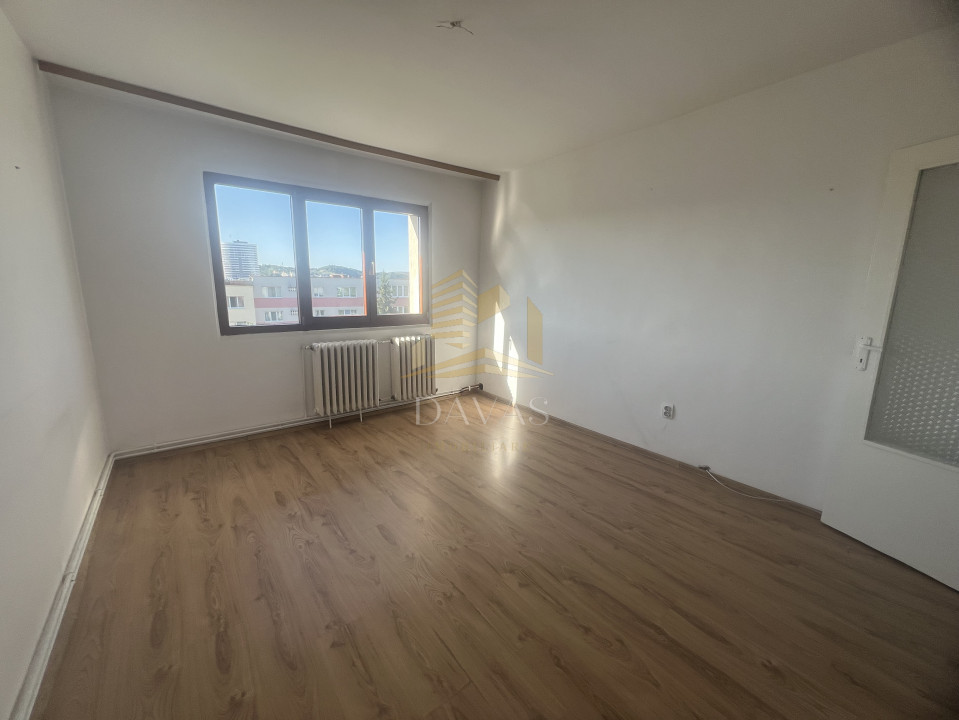 Apartament cu 3 camere | Cartierul Manastur | etajul 2