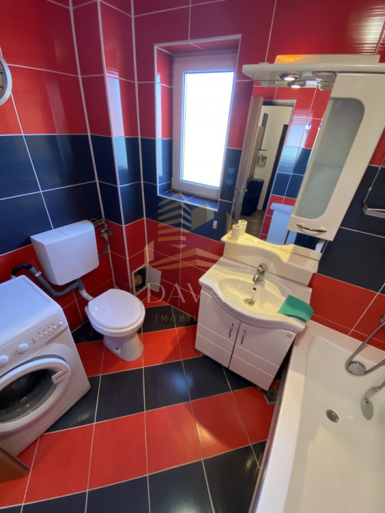 Apartament 2 camere de vanzare | Zorilor | Garaj cu CF | Etaj intermediar