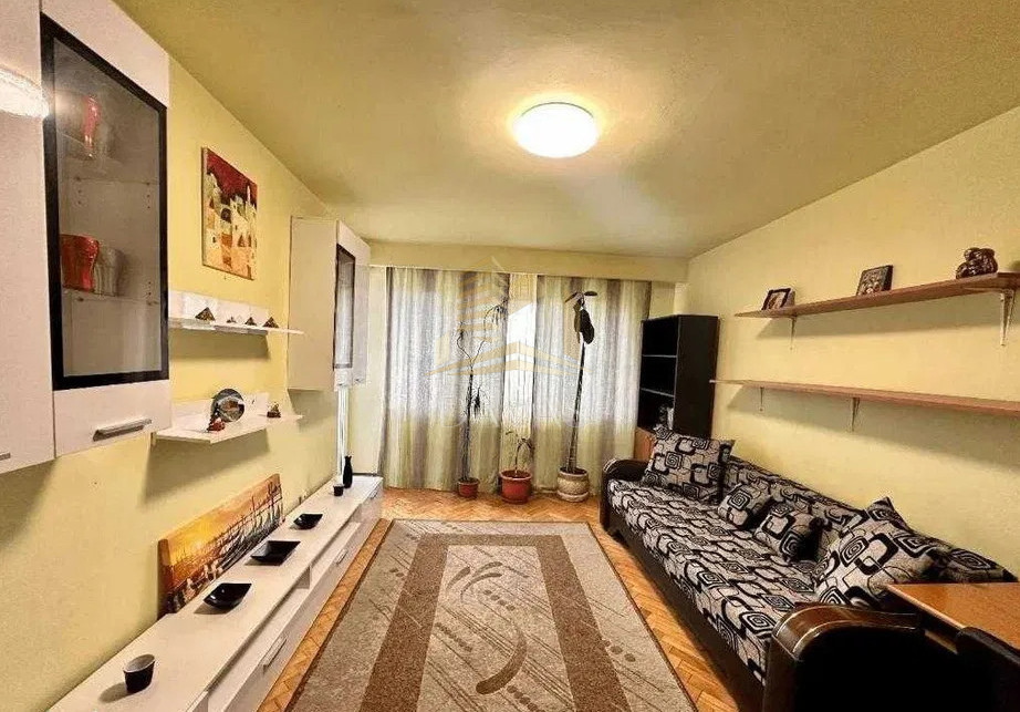 Apartament 2 camere decomandate | zona Manastur | Parcare inclusa