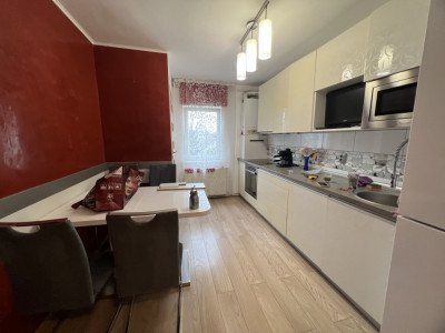 Apartament cu 4 camere decomandate | Aurel Vlaicu | Prima inchiriere.