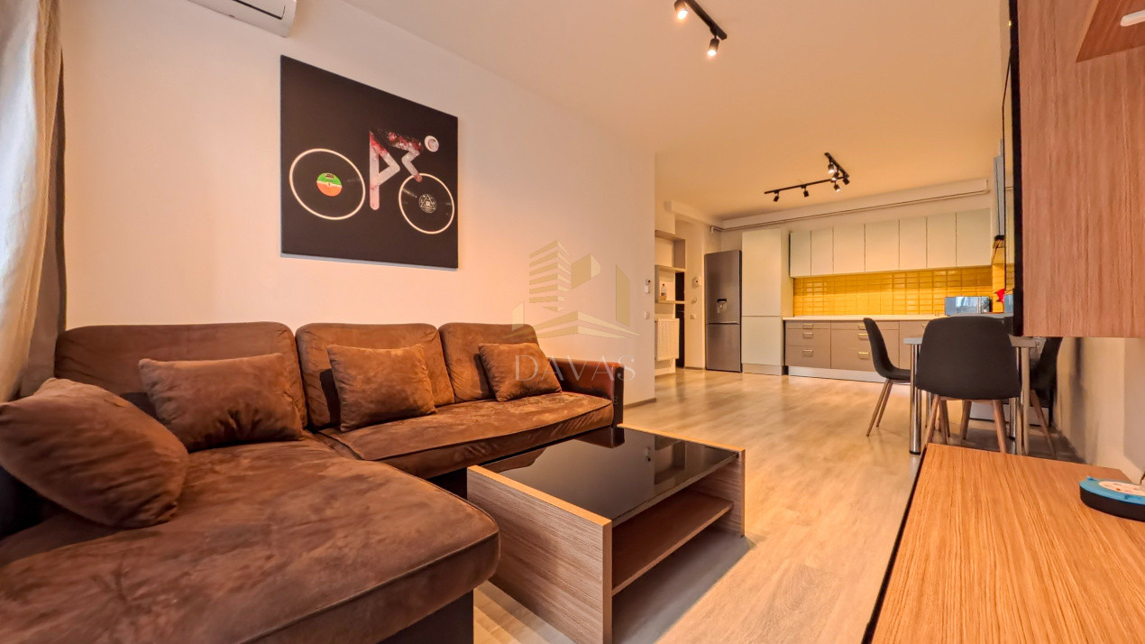 Apartament cu 2 camere semidecomandat | Iris