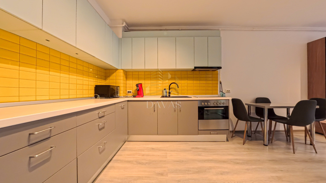 Apartament cu 2 camere semidecomandat | Iris