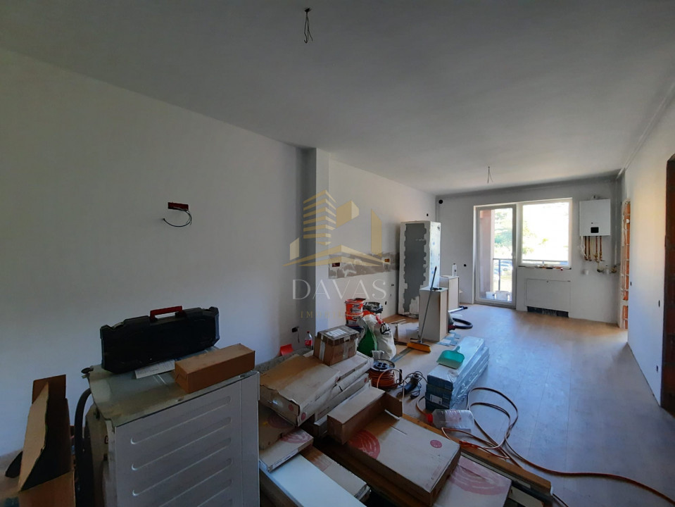 Apartament 2 camere de vanzare | zona Bmw | Etaj Intermediar | Parcare
