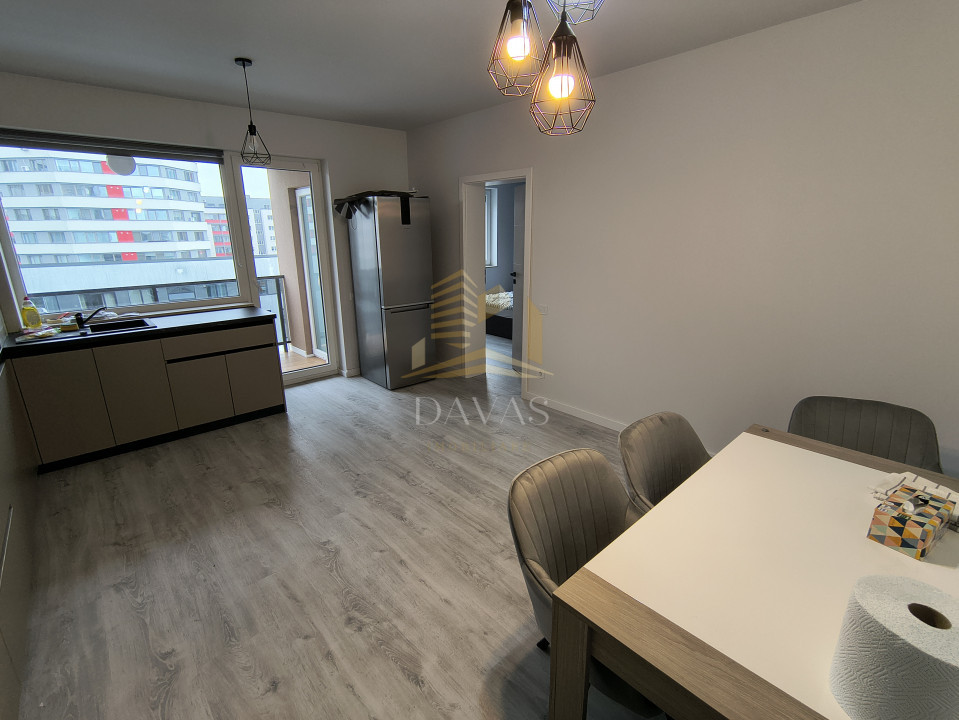 Apartament 2 camere decomandat | zona BMW | Parcare | Etaj intermediar