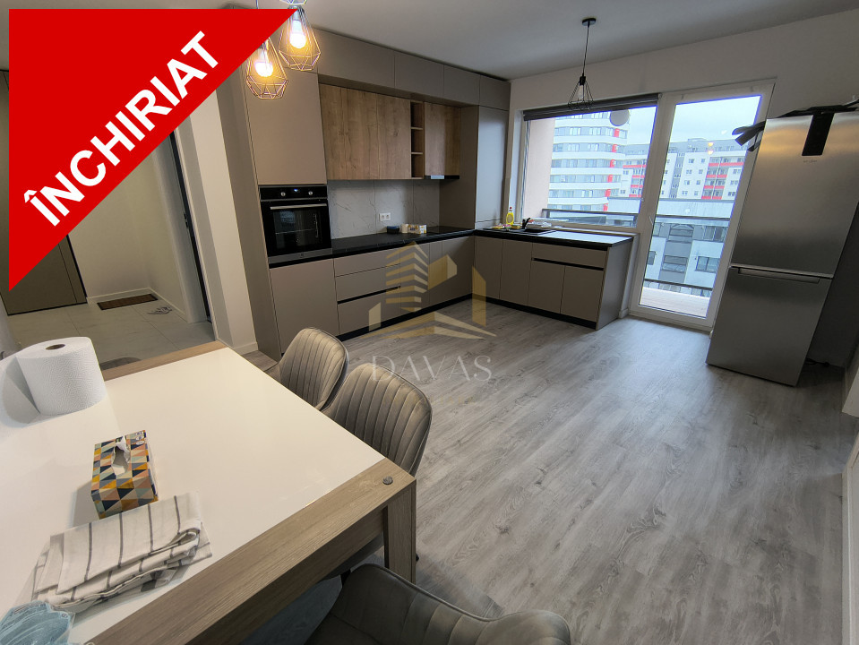 Apartament 2 camere decomandat | zona BMW | Parcare | Etaj intermediar