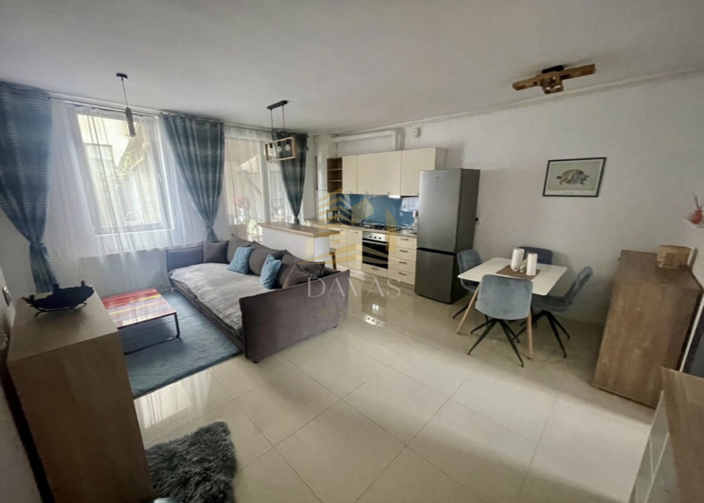 Apartament cu 2 camere semidecomandat | Dambul Rotund