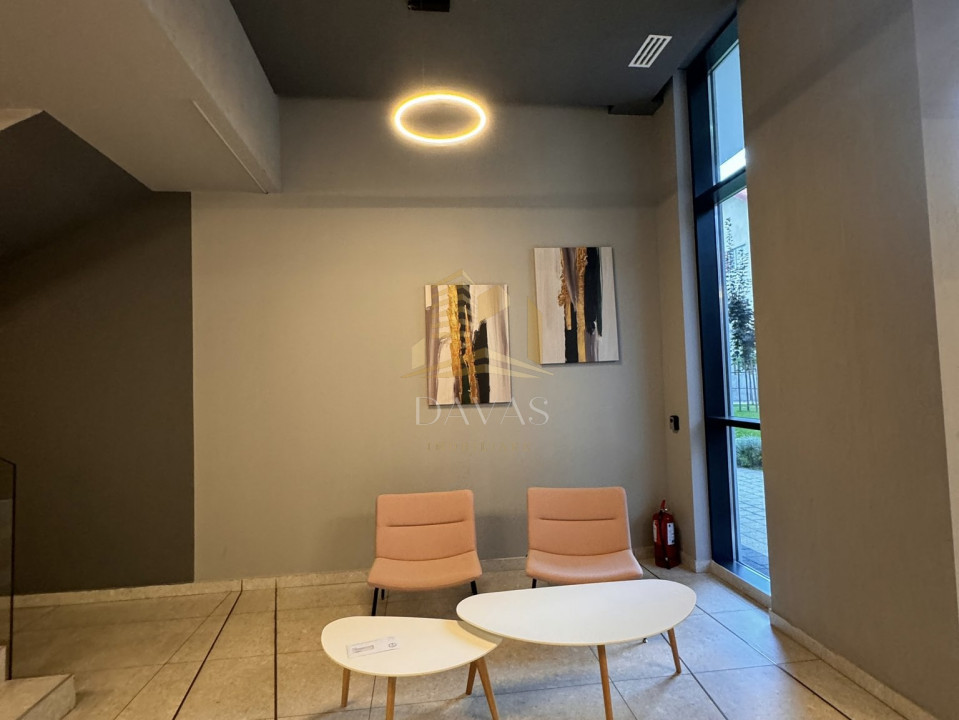 Apartament 2 camere de inchiriat | Semicentral | Etaj intermediar | Parcare 