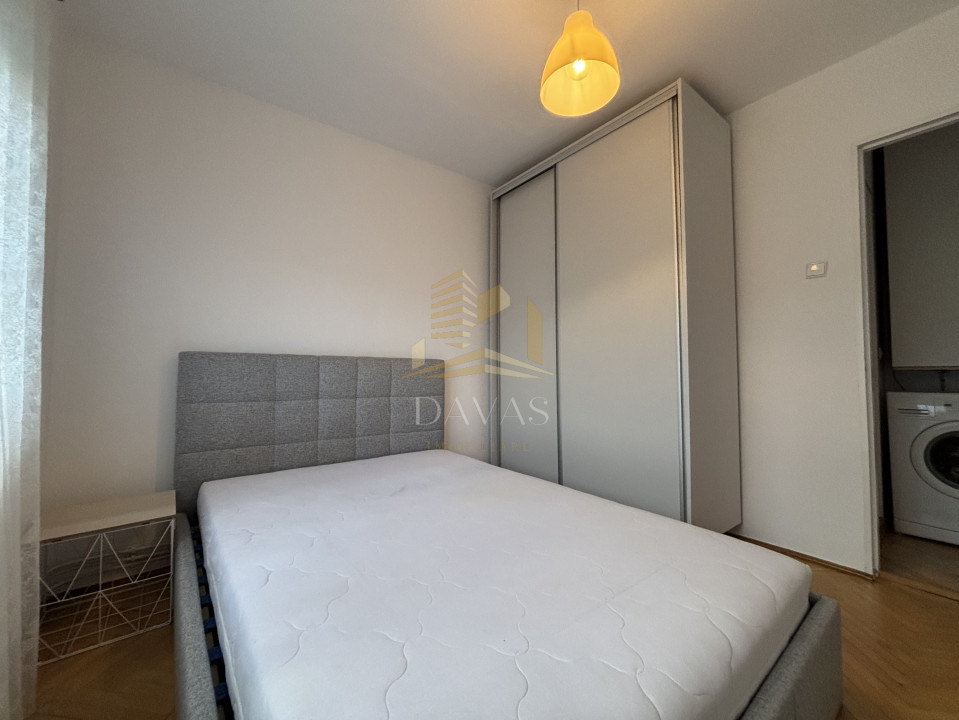 Apartament cu 3 camere semidecomandat | Manastur | str. Mehedinti