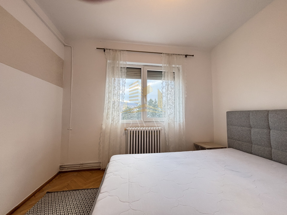 Apartament cu 3 camere semidecomandat | Manastur | str. Mehedinti