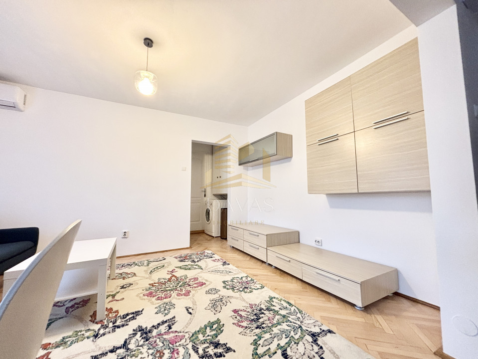 Apartament cu 3 camere semidecomandat | Manastur | str. Mehedinti