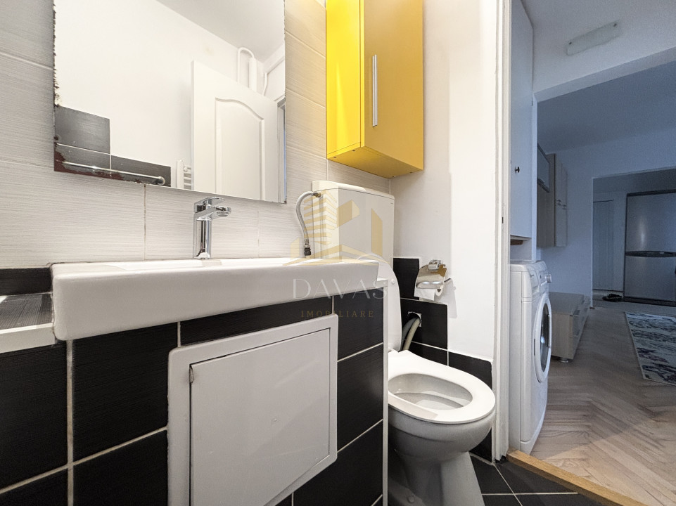 Apartament cu 3 camere semidecomandat | Manastur | str. Mehedinti