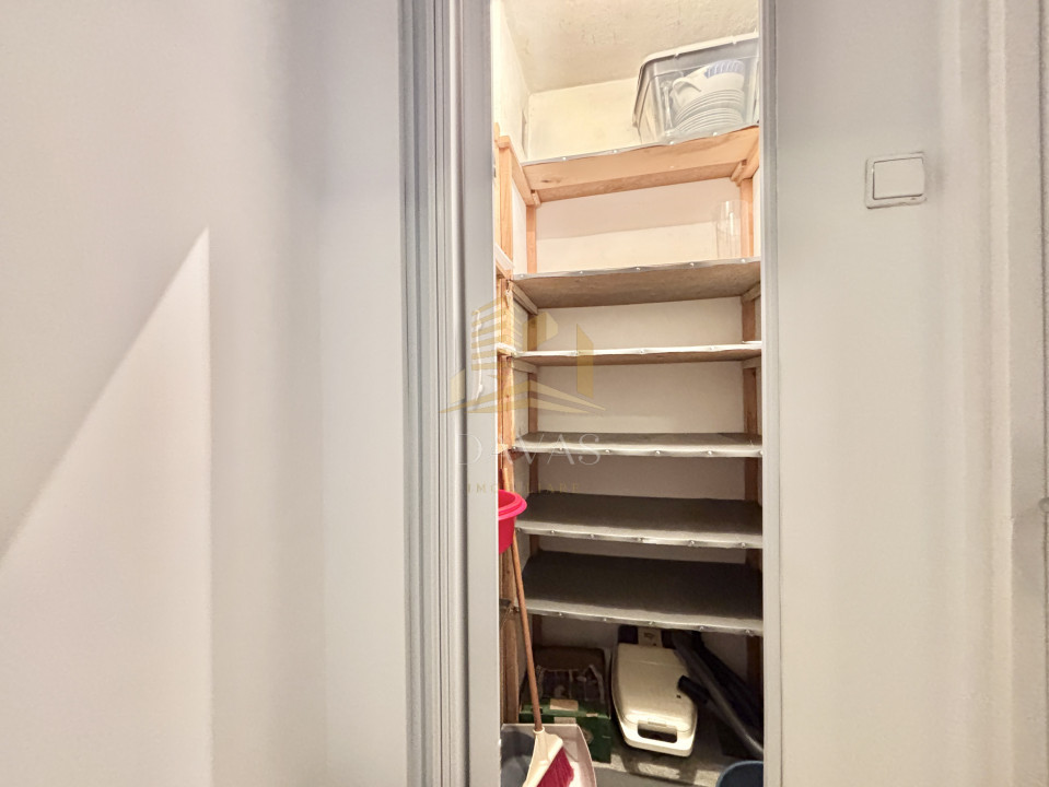 Apartament cu 3 camere semidecomandat | Manastur | str. Mehedinti