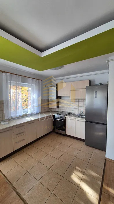 Apartament cu 3 camere | Gheorgheni | bloc tip vila