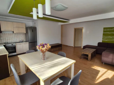 Apartament cu 3 camere | Gheorgheni | bloc tip vila
