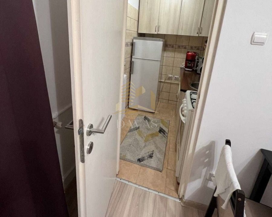 Apartament cu 2 camere semidecomandat | str. Alverna